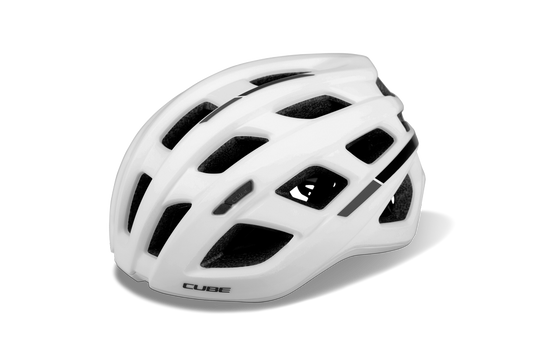 Der CUBE Helm ROAD RACE Rennradhelm von Cube ist ein weißer Helm mit mehreren großen Belüftungslöchern auf der Oberseite, schwarzer Innenpolsterung und dem Aufdruck "CUBE" auf der Vorderseite.