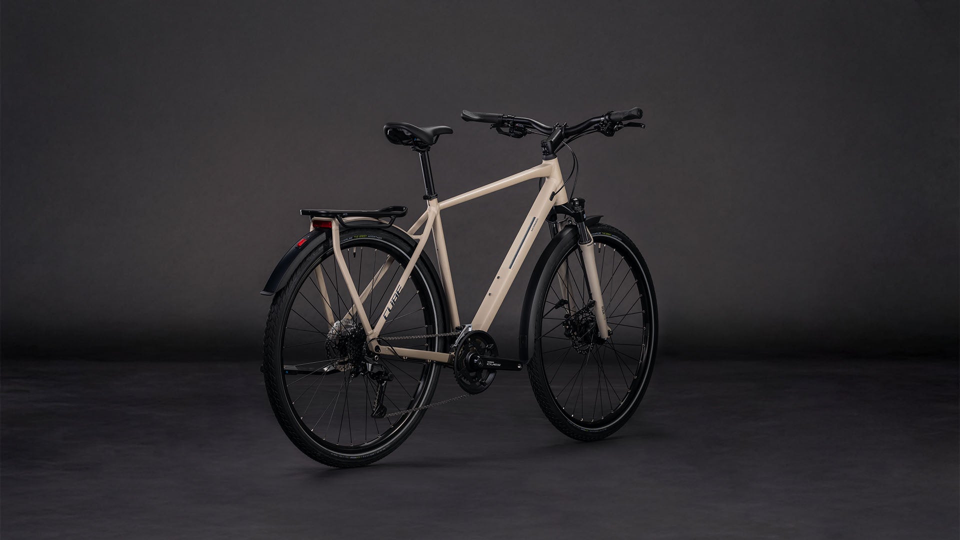 Produktbild: Cube Kathmandu ONE oatgrey´n´grey, Schrägansicht (schwarzer Hintergrund)