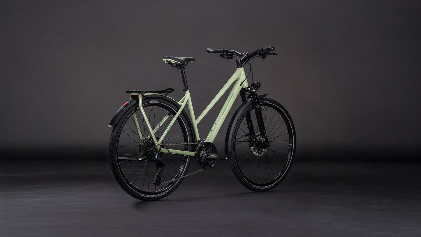 Produktbild: Cube Kathmandu EXC pea´n´grey, Schrägansicht (schwarzer Hintergrund)