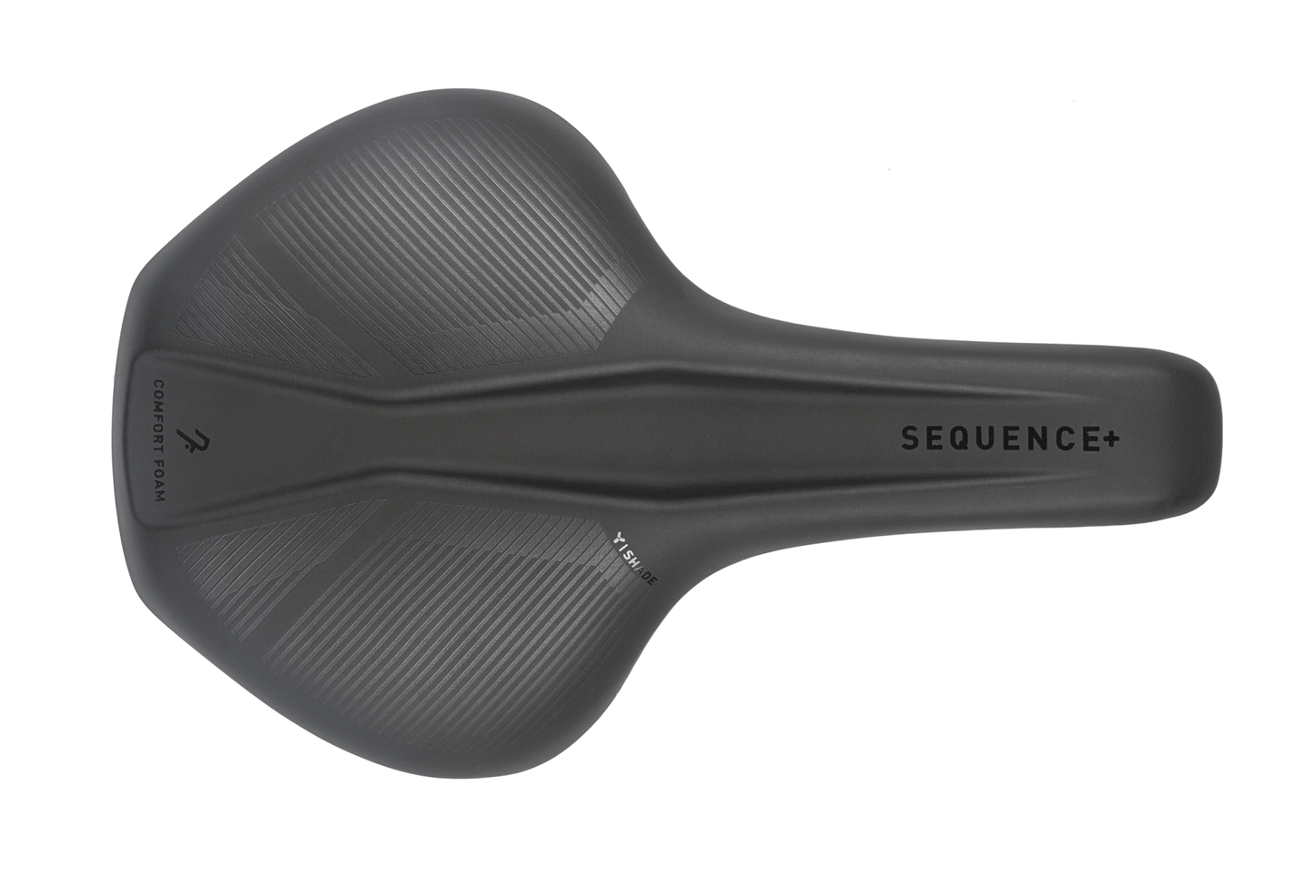 Draufsicht auf den Natural Fit Sattel Sequence+ Regular von Natural Fit in Schwarz, mit SEQUENCE+ auf der rechten Seite, COMFORT FOAM auf der linken Seite und einem strukturierten ergonomischen Design, das die komfortorientierte Natural Fit Designline unterstreicht.