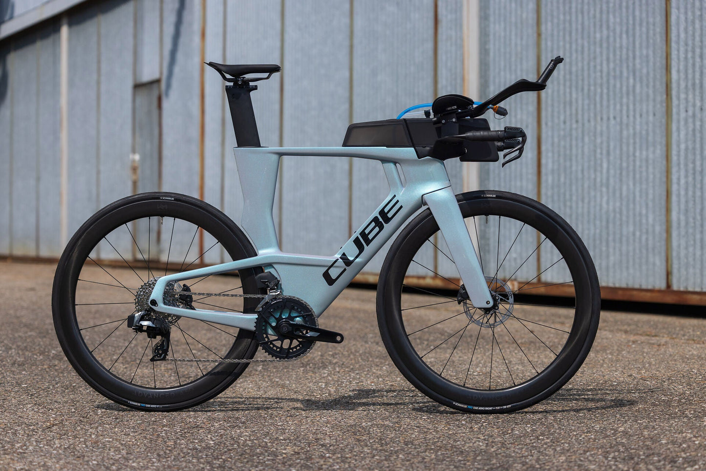 Cube Aerium C:68X Pro greenfusion´n´black 2027 – Triathlonrad – Seitenansicht 1