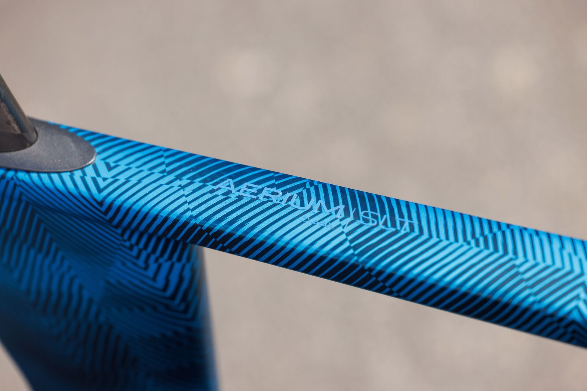 Cube Aerium C:68X SLT liquidbluegrid´n´chrome 2027 – Triathlonrad – Detailansicht 7