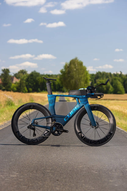Cube Aerium C:68X SLT liquidbluegrid´n´chrome 2027 – Triathlonrad – Seitenansicht 2