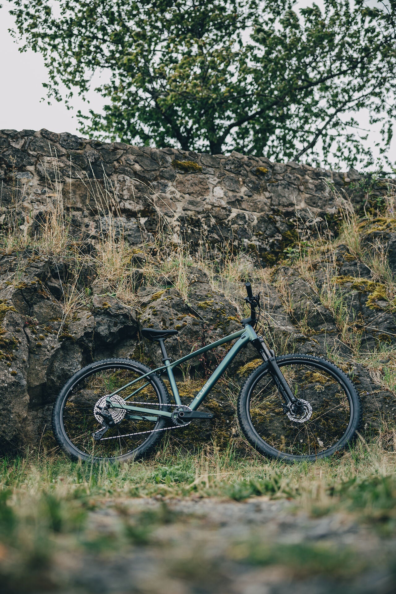 Cube Aim SLX shiftverde´n´chrome 2027 – Mountainbike Hardtail – Seitenansicht 2