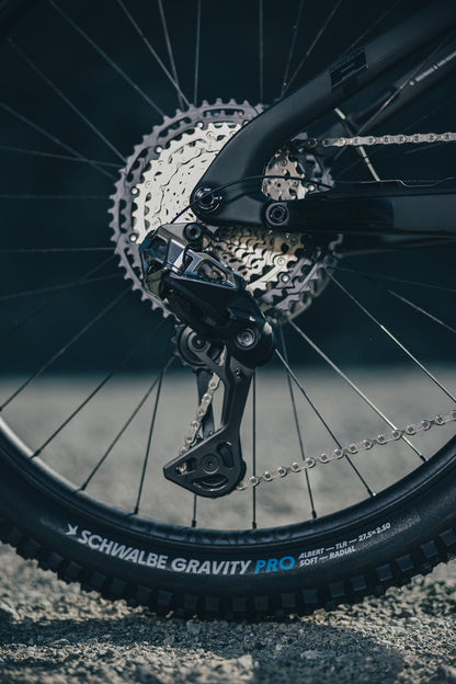 Cube AMS Hybrid 177 C:62 AT 600X carbon´n´white 2027 – E-Mountainbike Fully – Detailansicht 5