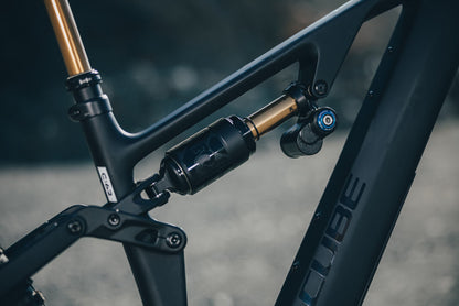 Cube AMS Hybrid 177 C:62 AT 600X carbon´n´white 2027 – E-Mountainbike Fully – Detailansicht 7