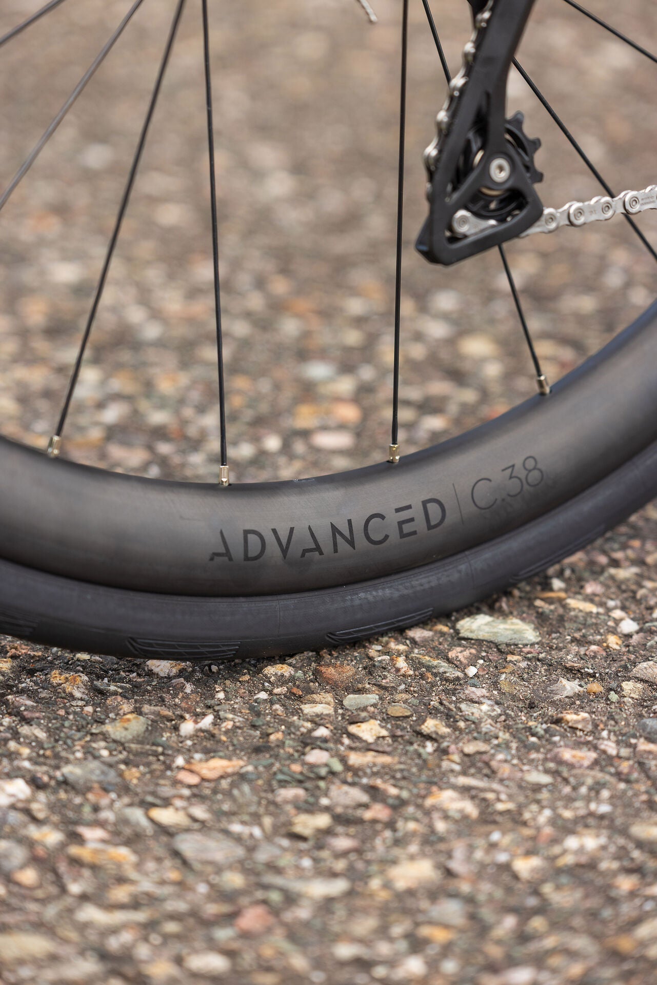 Cube Attain C:62 Race carbon´n´coalchrome 2027 – Rennrad – Detailansicht 8