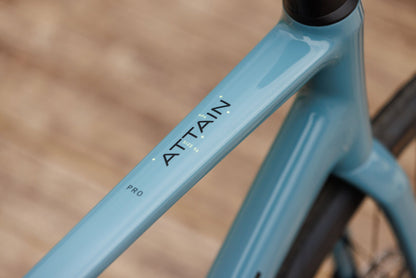Cube Attain Pro surfblue´n´black 2027 – Rennrad – Detailansicht 7