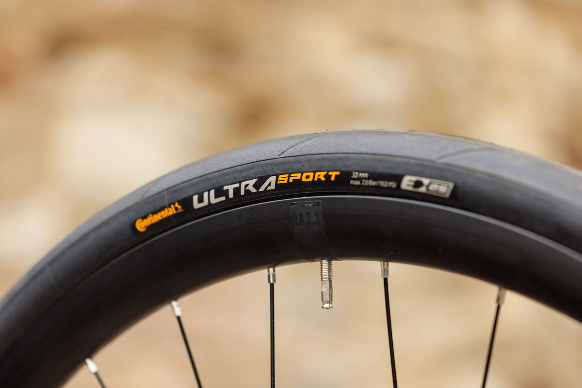 Cube Attain Pro surfblue´n´black 2027 – Rennrad – Detailansicht 9