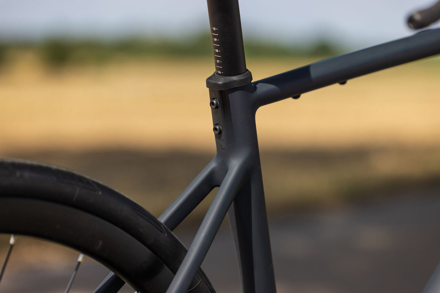 Cube Attain SLX black´n´chrome 2027 – Rennrad – Detailansicht 9