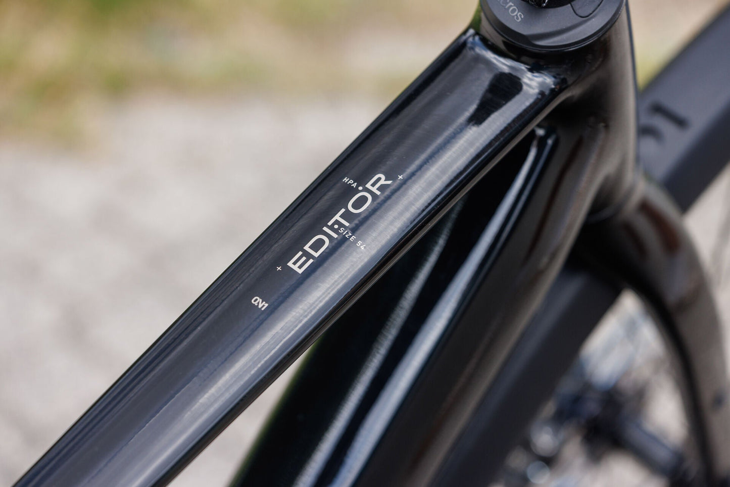 Cube Editor Hybrid ONE 360 FE black´n´irongrey 2027 – E-Citybike – Detailansicht 9