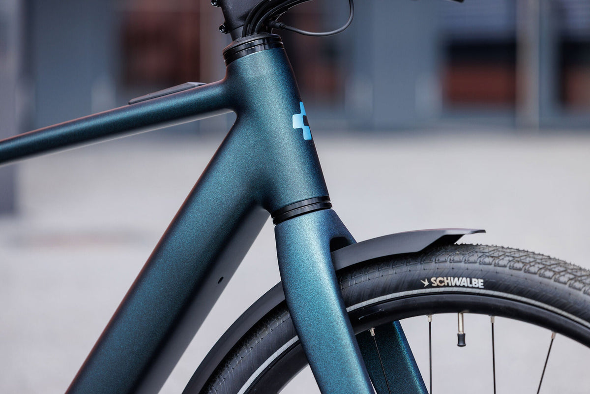 Cube Editor Hybrid SLX 400X FE glitterteal´n´black 2027 – E-Citybike – Detailansicht 3