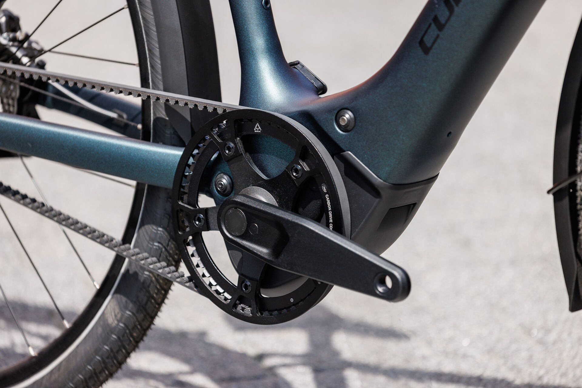 Cube Editor Hybrid SLX 400X FE glitterteal´n´black 2027 – E-Citybike – Detailansicht 5