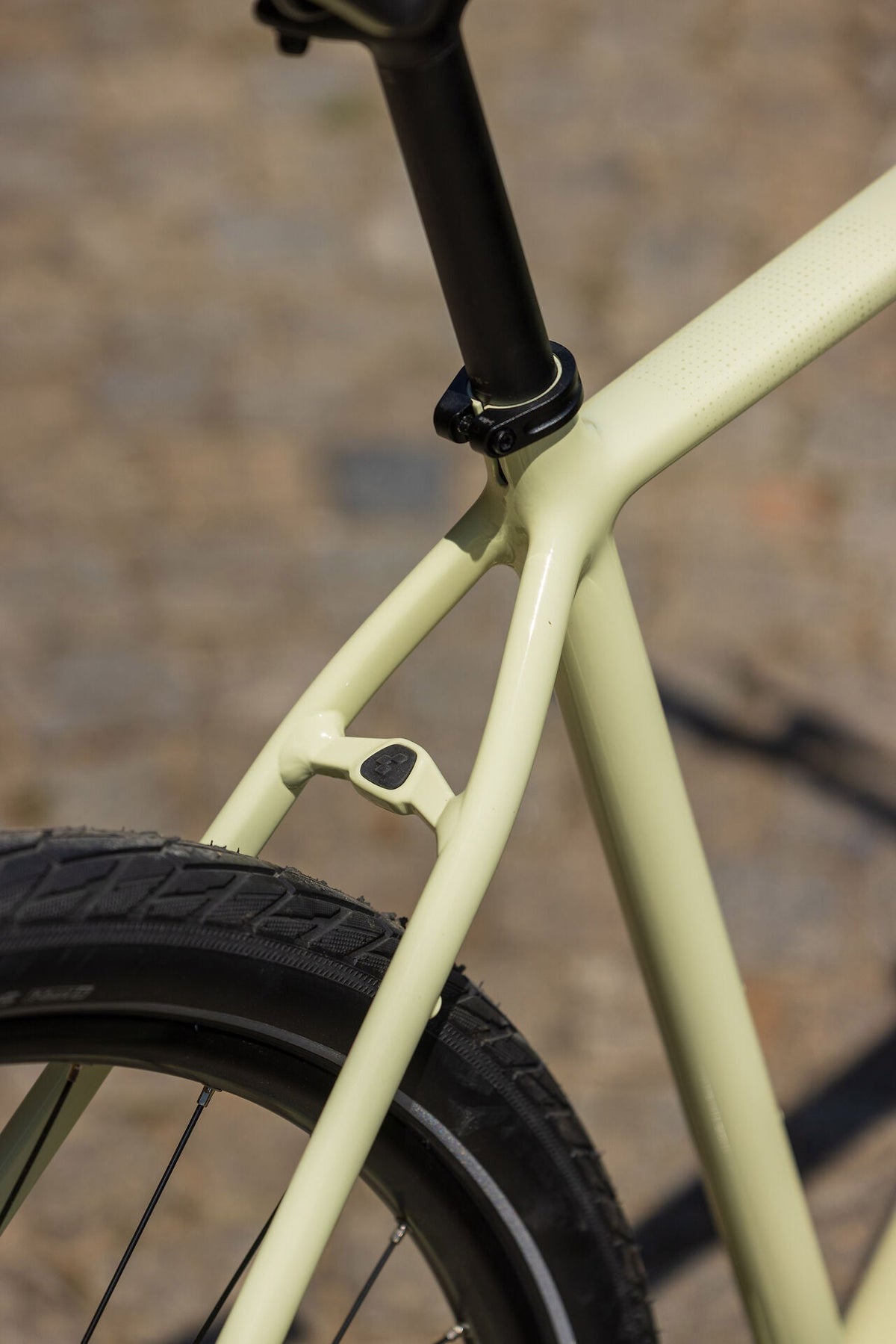 Cube Editor Pro mellowyellow´n´lilac 2027 – Citybike – Detailansicht 6