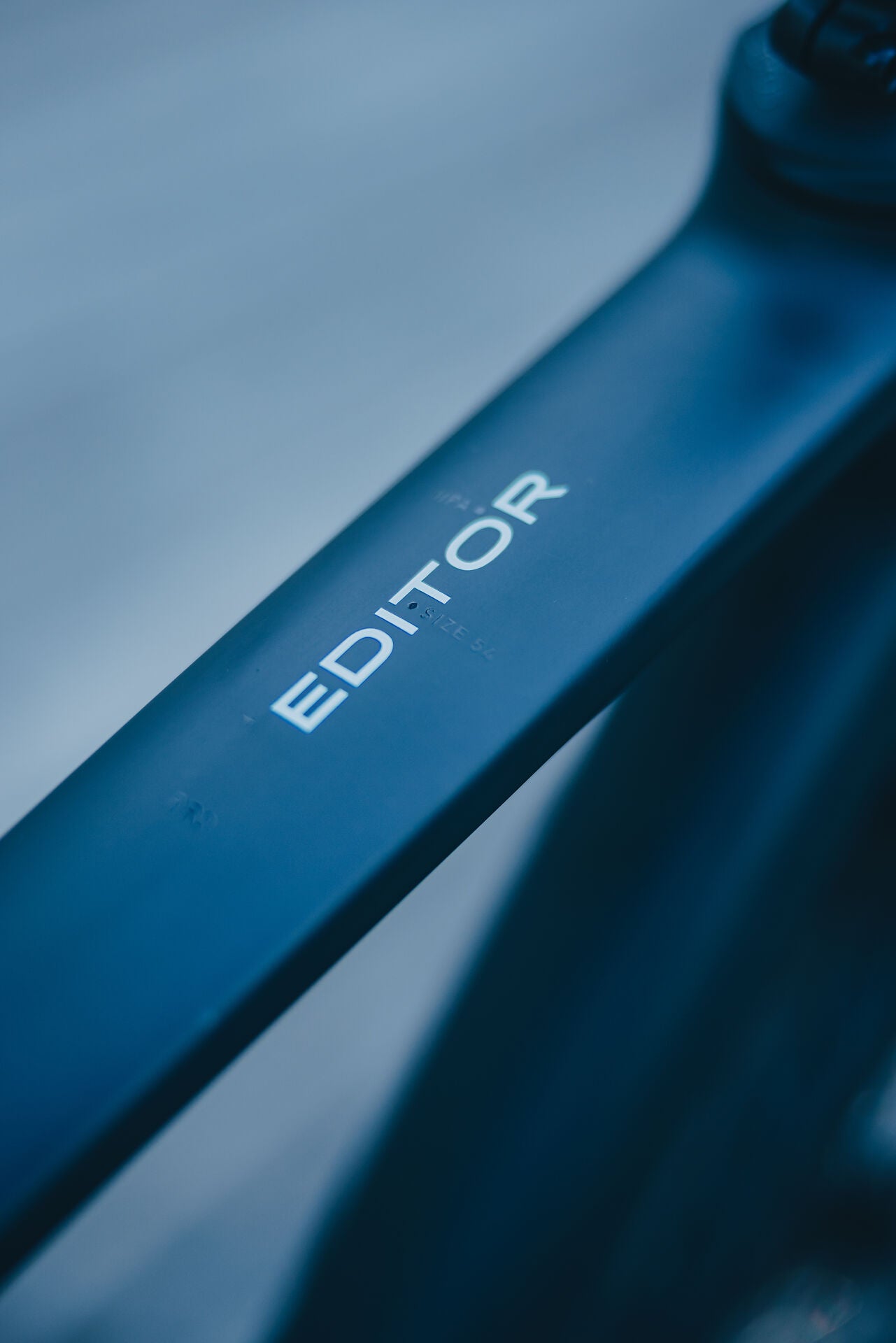 Cube Editor Pro night´n´chrome 2027 – Citybike – Detailansicht 10