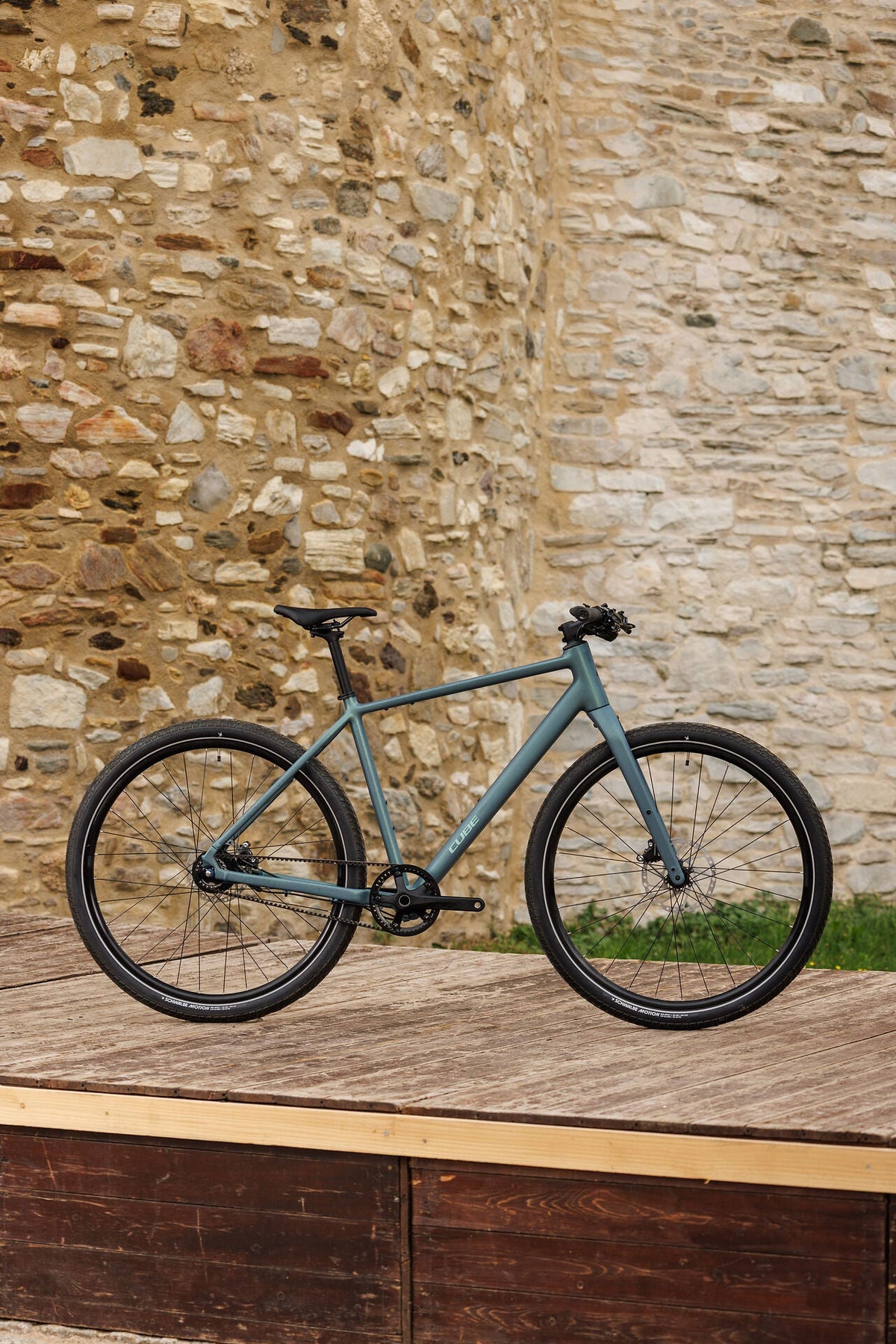 Cube Editor SLX greengranit´n´green 2027 – Citybike – Seitenansicht 2
