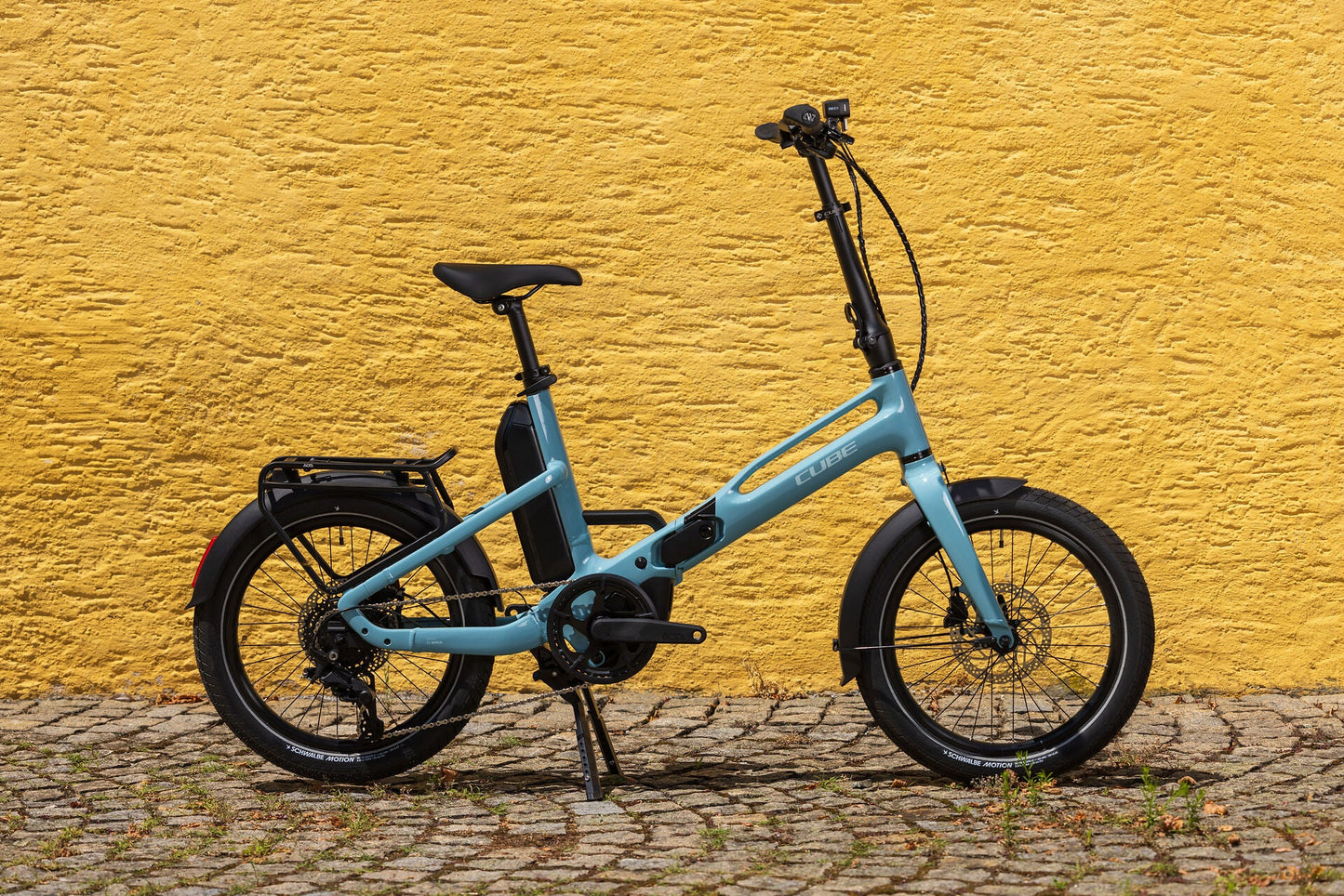 Cube Fold Hybrid 540 arubablue´n´sky 2027 – E-Citybike – Seitenansicht 1