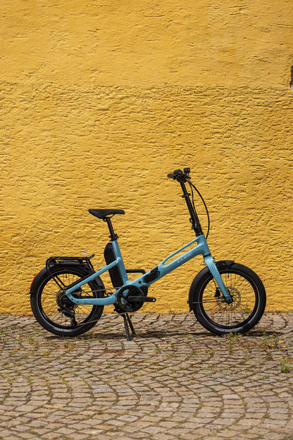 Cube Fold Hybrid 540 arubablue´n´sky 2027 – E-Citybike – Seitenansicht 2
