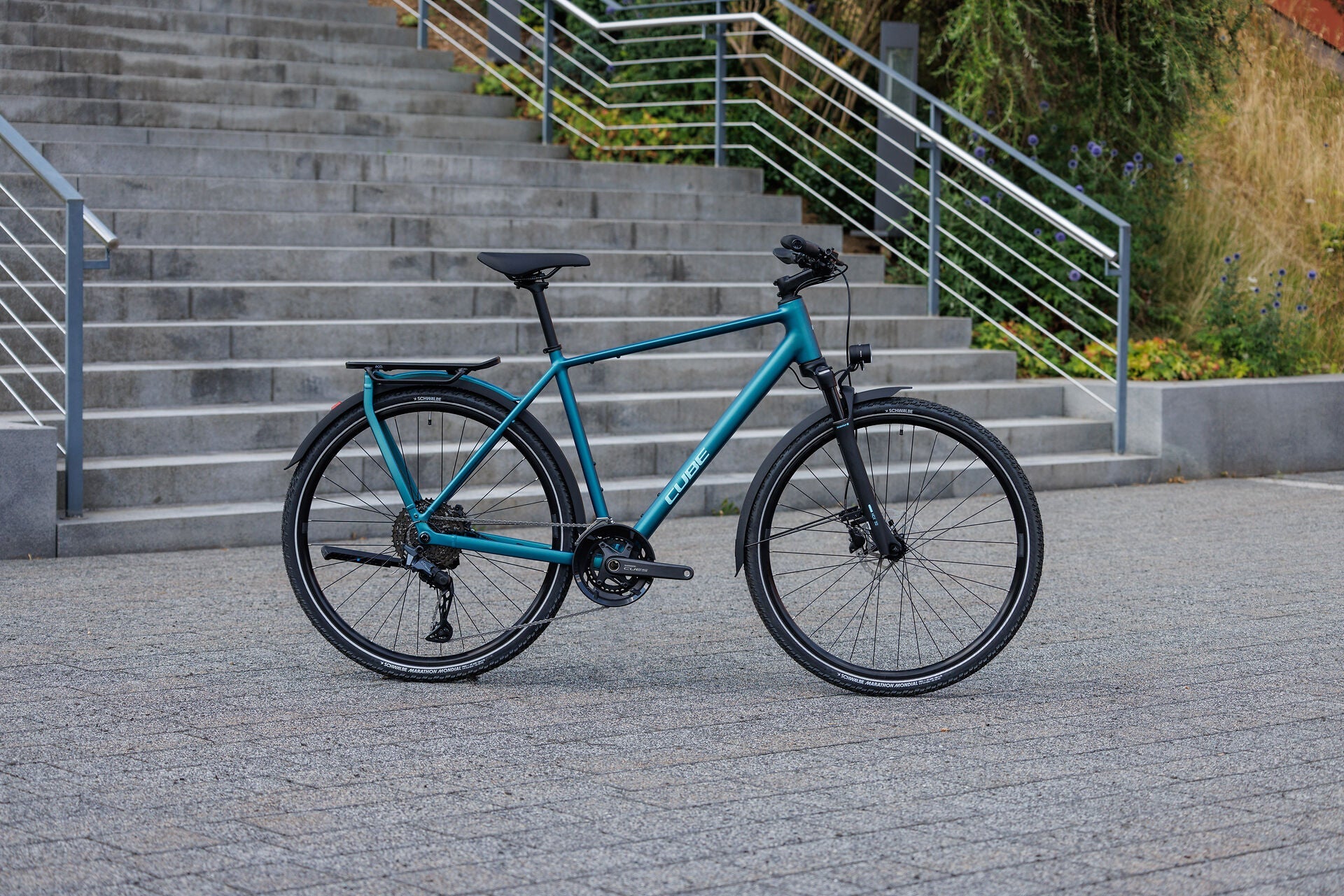 Cube Kathmandu EXC metallicpetrol´n´sea 2027 – Trekkingrad – Seitenansicht 1