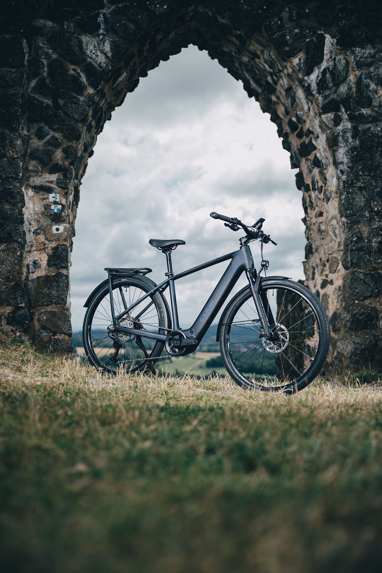 Cube Kathmandu Hybrid C:62 Pro 400X liquidsteel´n´prizm 2027 – E-Trekkingrad – Seitenansicht 3