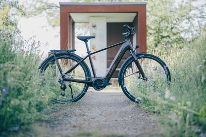 Cube Kathmandu Hybrid C:62 SLX 400X liquidred´n´red 2027 – E-Trekkingrad – Seitenansicht 1