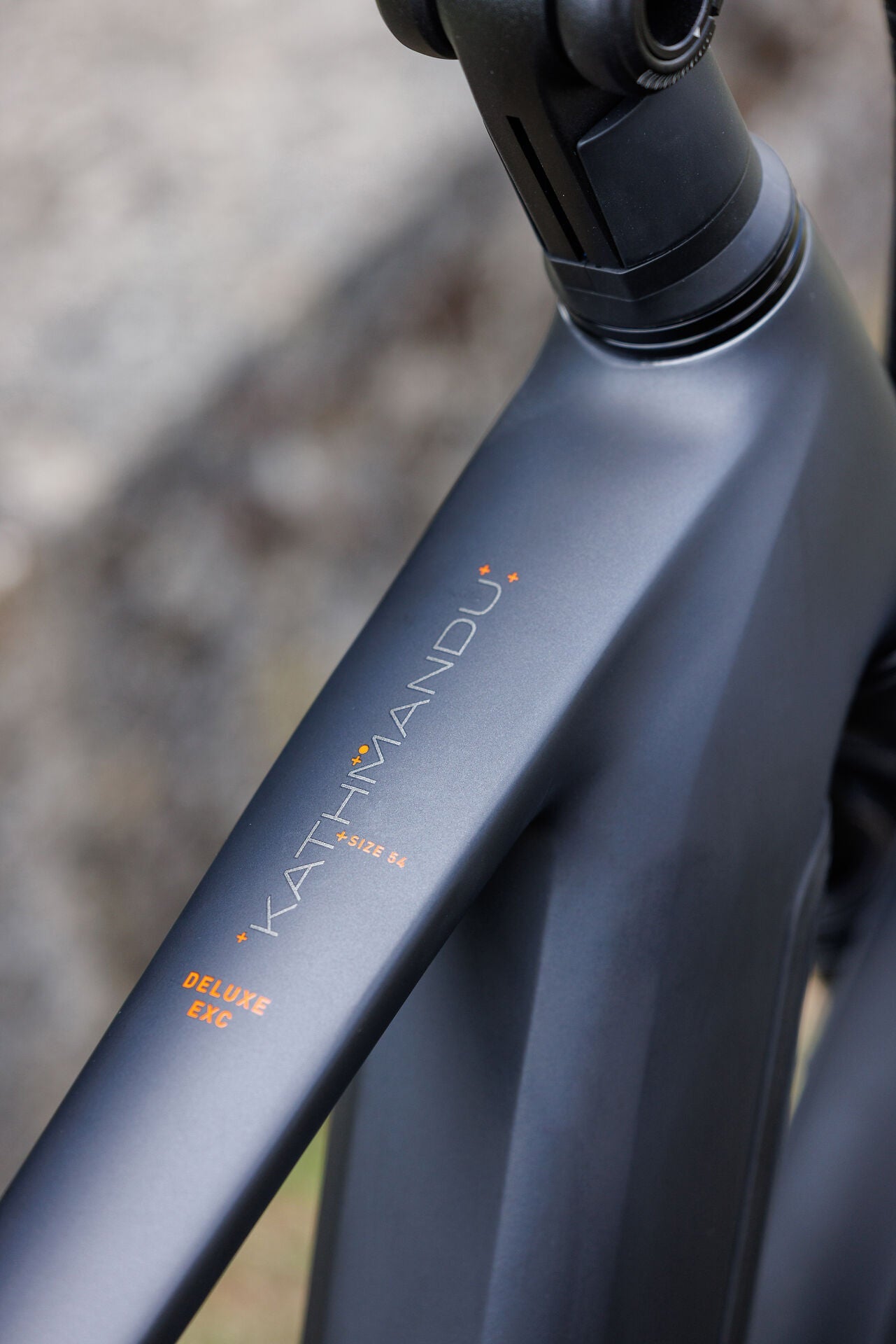 Cube Kathmandu Hybrid Deluxe EXC 800 stealthgrey´n´grey 2027 – E-Trekkingrad – Detailansicht 8