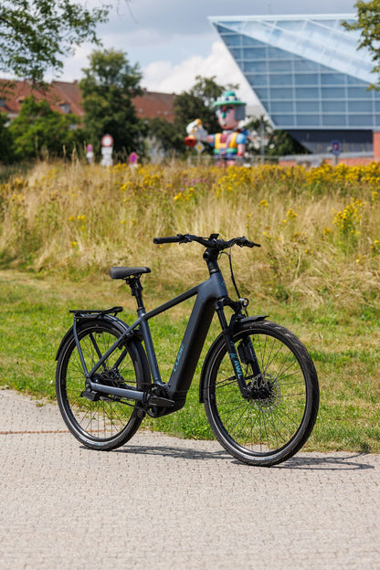 Cube Kathmandu Hybrid Deluxe SLX 800 mineralblue´n´blue 2027 – E-Trekkingrad – Seitenansicht 4