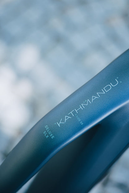 Cube Kathmandu Hybrid Deluxe SLX 800 mineralblue´n´blue Trapeze 2027 – E-Trekkingrad – Detailansicht 10
