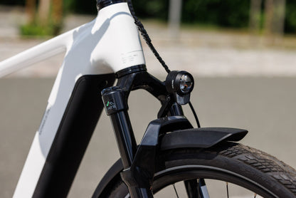 Cube Kathmandu Hybrid ONE11 HPC SLX 800 metallicwhite´n´prizm 2027 – E-Crossrad – Detailansicht 1