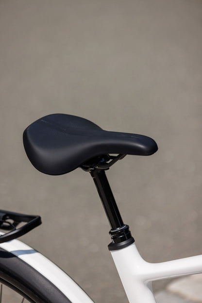 Cube Kathmandu Hybrid ONE11 HPC SLX 800 metallicwhite´n´prizm 2027 – E-Crossrad – Detailansicht 4
