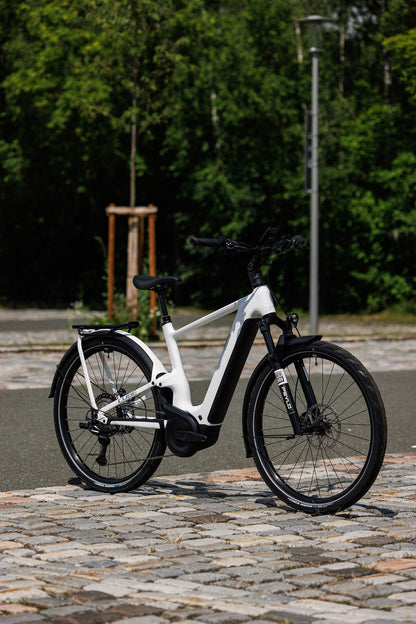 Cube Kathmandu Hybrid ONE11 HPC SLX 800 metallicwhite´n´prizm 2027 – E-Crossrad – Seitenansicht 4