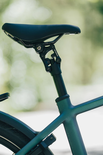 Cube Kathmandu Hybrid Pro 800 smaragdgrey´n´black 2027 – E-Trekkingrad – Detailansicht 1