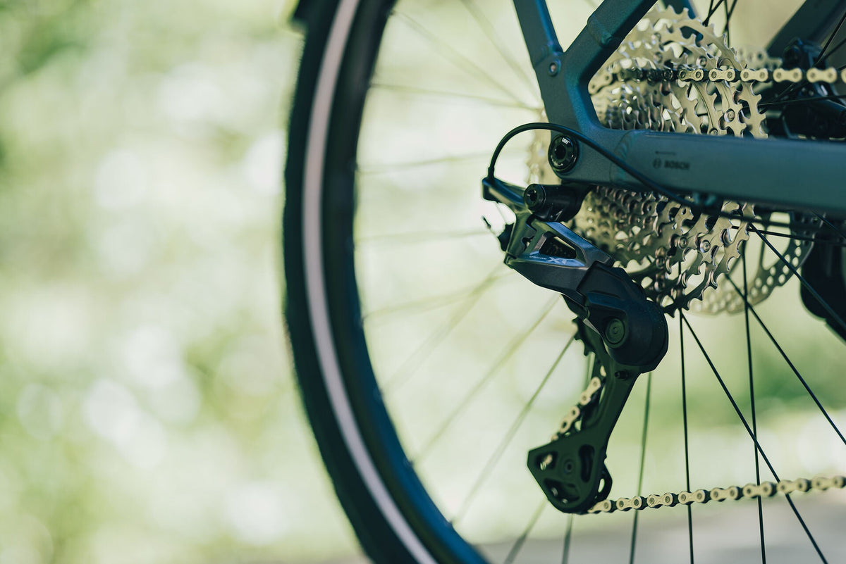 Cube Kathmandu Hybrid Pro 800 smaragdgrey´n´black 2027 – E-Trekkingrad – Detailansicht 5
