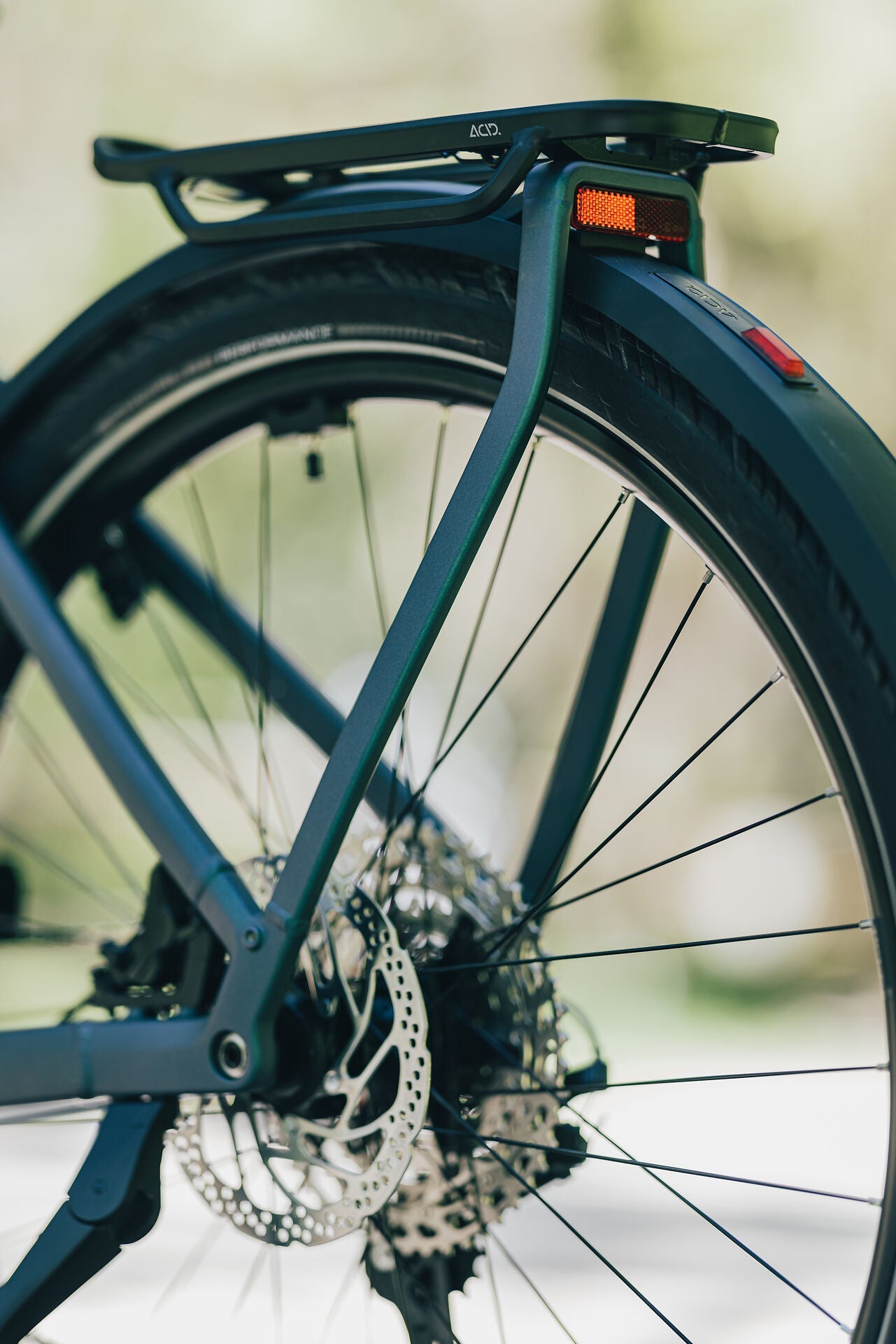 Cube Kathmandu Hybrid Pro 800 smaragdgrey´n´black 2027 – E-Trekkingrad – Detailansicht 16