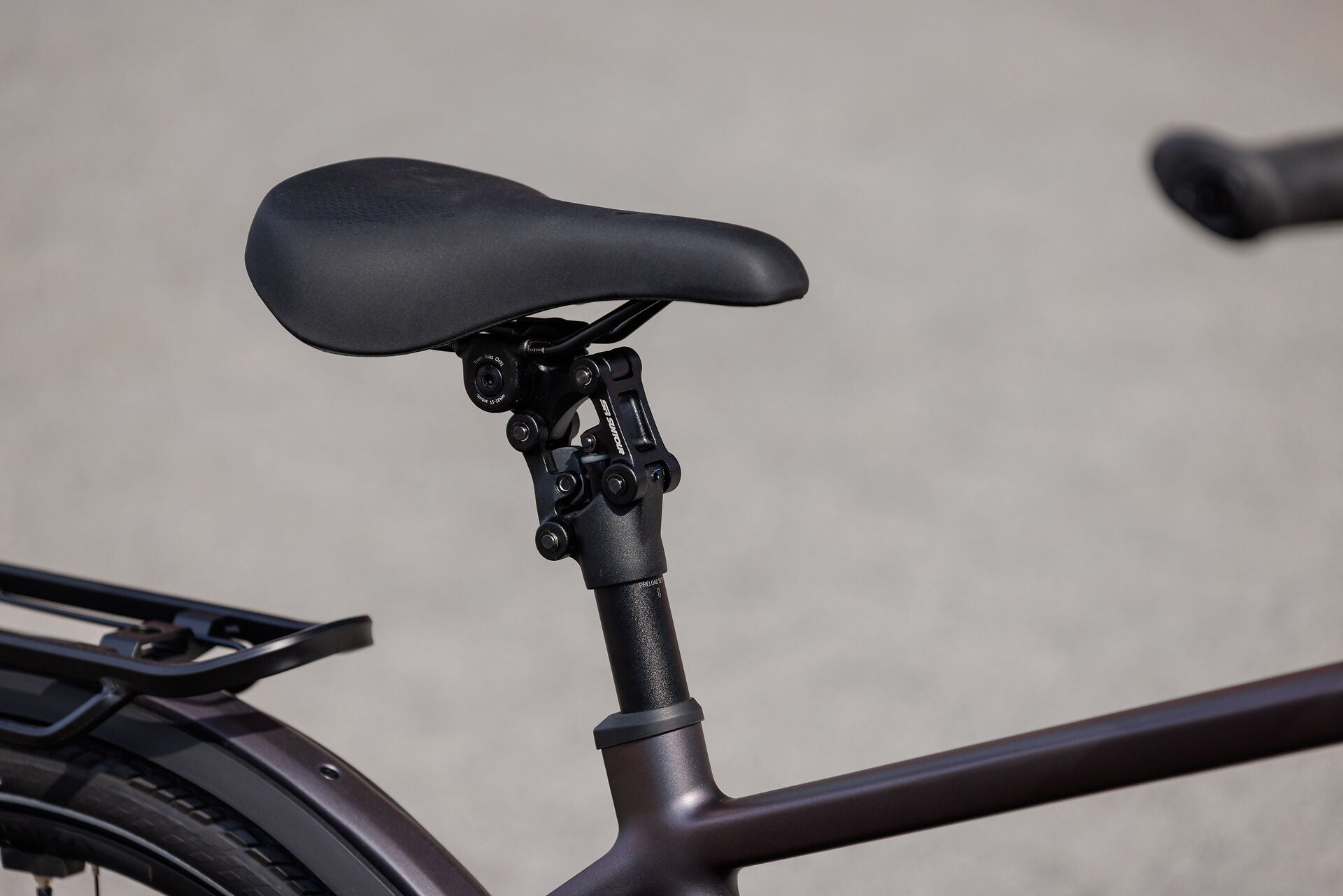 Cube Kathmandu Hybrid SLT 800 mysticgraphite´n´reflex 2027 – E-Trekkingrad – Detailansicht 3