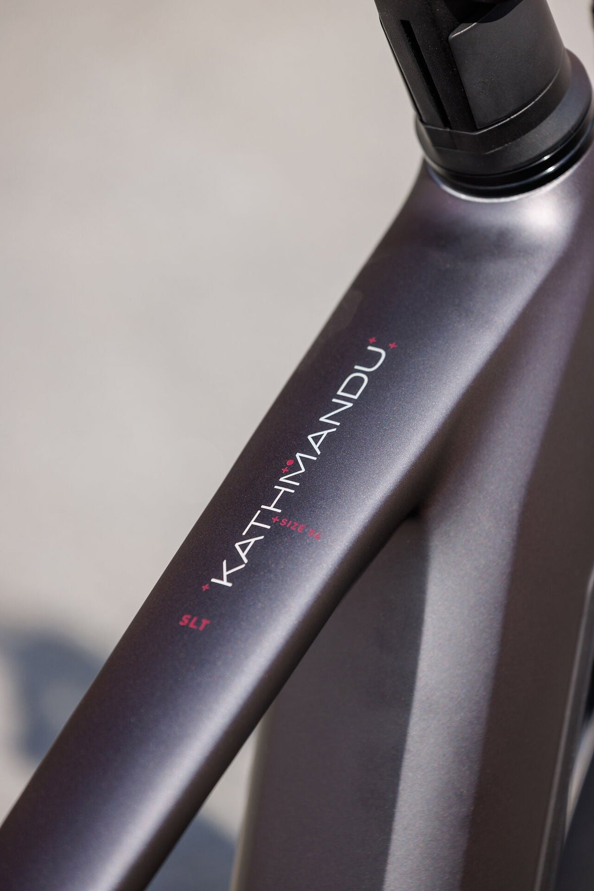 Cube Kathmandu Hybrid SLT 800 mysticgraphite´n´reflex 2027 – E-Trekkingrad – Detailansicht 12