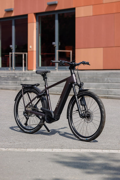 Cube Kathmandu Hybrid SLT 800 mysticgraphite´n´reflex 2027 – E-Trekkingrad – Seitenansicht 4