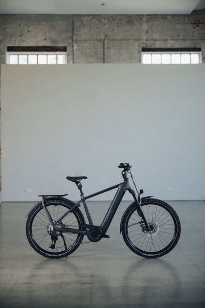 Cube Kathmandu Hybrid SLT 800 mysticgraphite´n´reflex Easy Entry 2027 – E-Trekkingrad – Seitenansicht 2