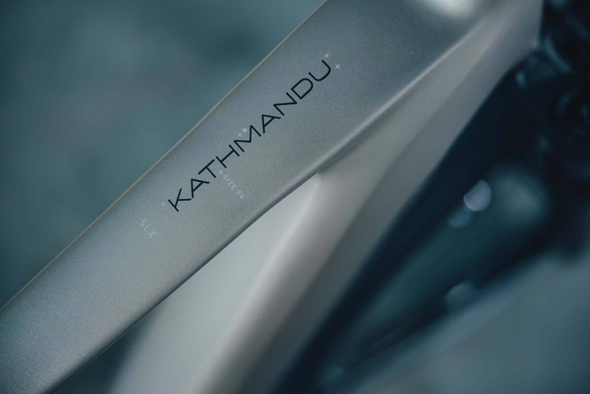 Cube Kathmandu Hybrid SLX 800 flashstone´n´chrome 2027 – E-Trekkingrad – Detailansicht 9
