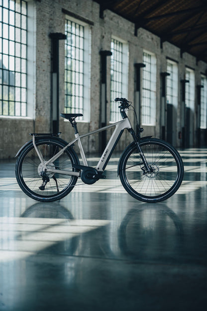 Cube Kathmandu Hybrid SLX 800 flashstone´n´chrome 2027 – E-Trekkingrad – Seitenansicht 2