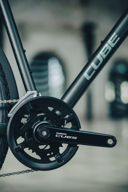 Cube Kathmandu ONE blackforest´n´chrome 2027 – Trekkingrad – Detailansicht 1