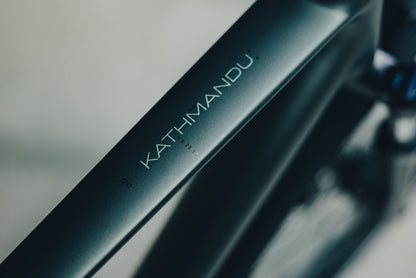 Cube Kathmandu ONE blackforest´n´chrome 2027 – Trekkingrad – Detailansicht 5