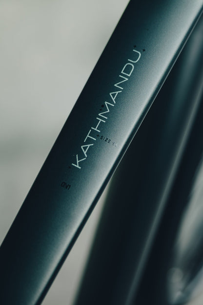 Cube Kathmandu ONE blackforest´n´chrome 2027 – Trekkingrad – Detailansicht 6