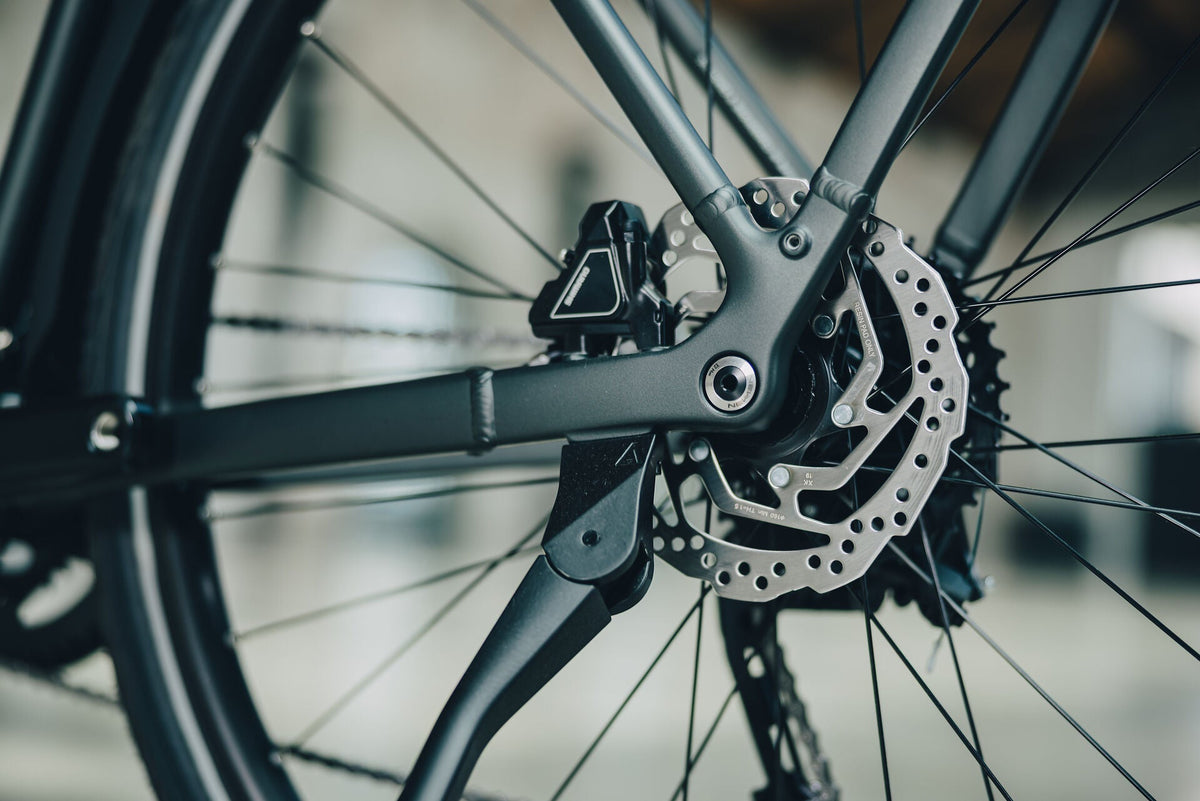 Cube Kathmandu ONE blackforest´n´chrome 2027 – Trekkingrad – Detailansicht 12