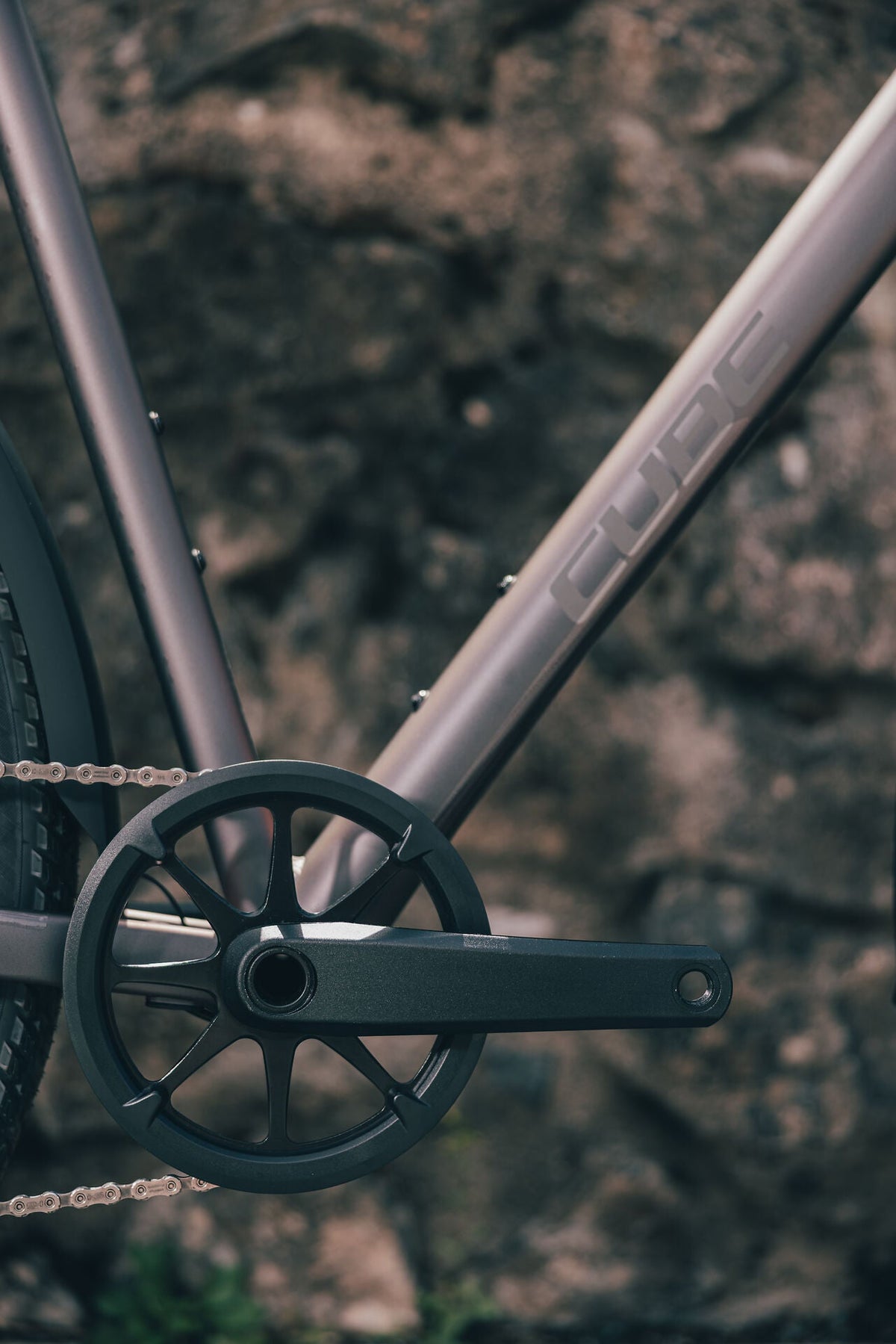 Cube Kathmandu SLX mysticgraphite´n´reflex 2027 – Trekkingrad – Detailansicht 1