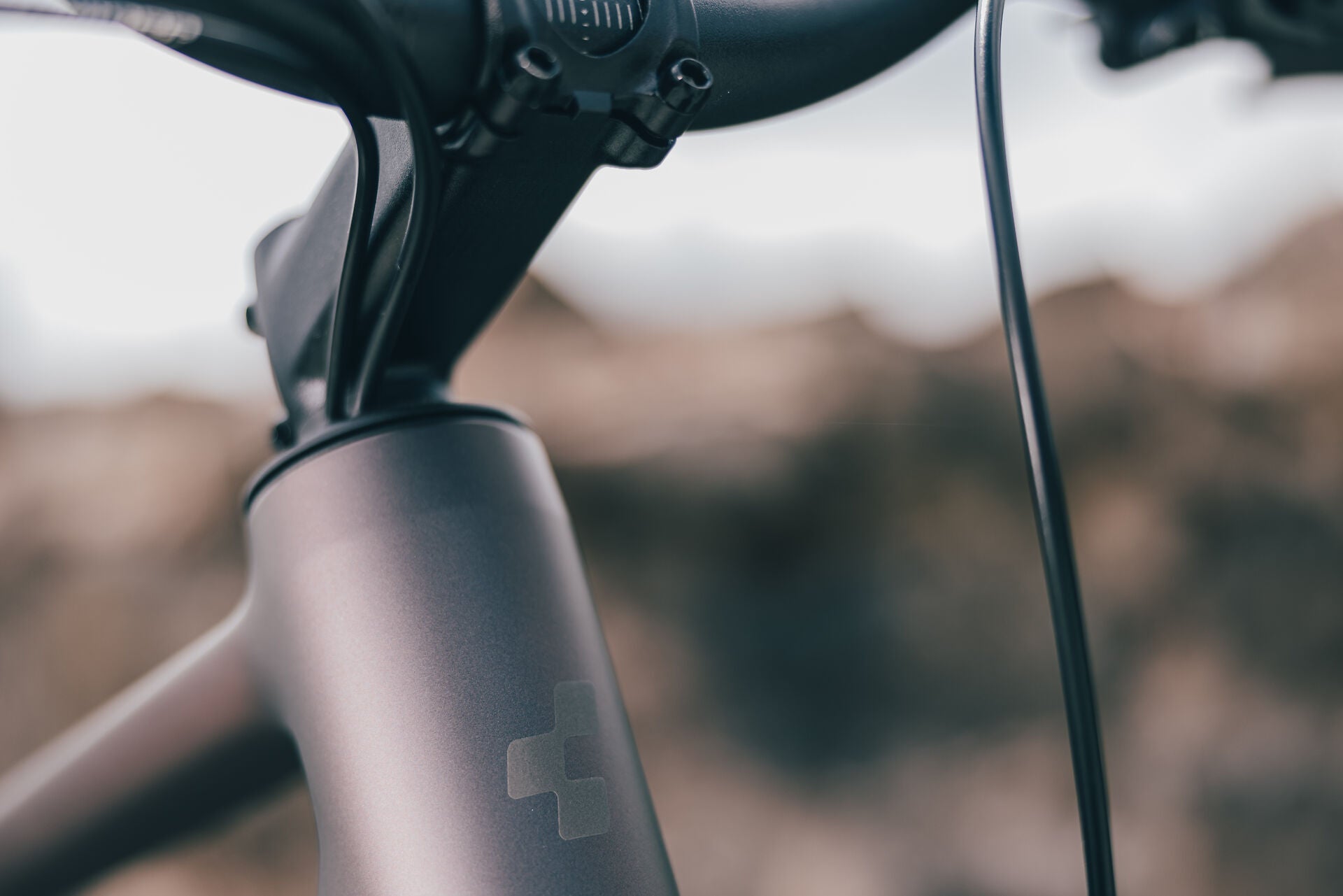 Cube Kathmandu SLX mysticgraphite´n´reflex 2027 – Trekkingrad – Detailansicht 12