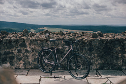 Cube Kathmandu SLX mysticgraphite´n´reflex 2027 – Trekkingrad – Seitenansicht 5