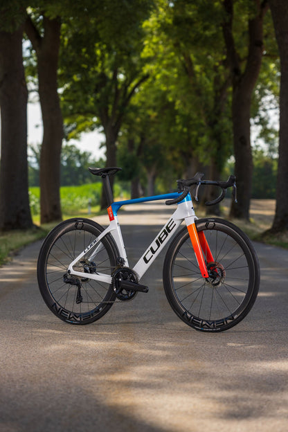 Cube Litening AERO C:68X Race teamline 2027 – Rennrad – Seitenansicht 4