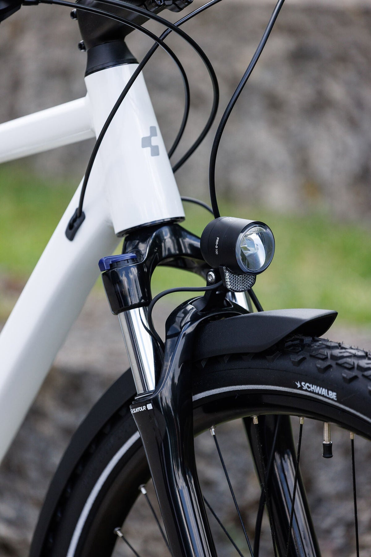 Cube Nature Pro FE metallicwhite´n´reflex 2027 – Crossrad – Detailansicht 8