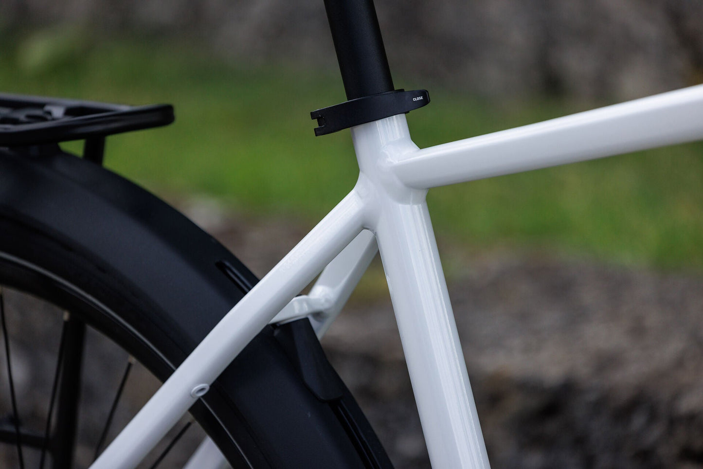 Cube Nature Pro FE metallicwhite´n´reflex 2027 – Crossrad – Detailansicht 9